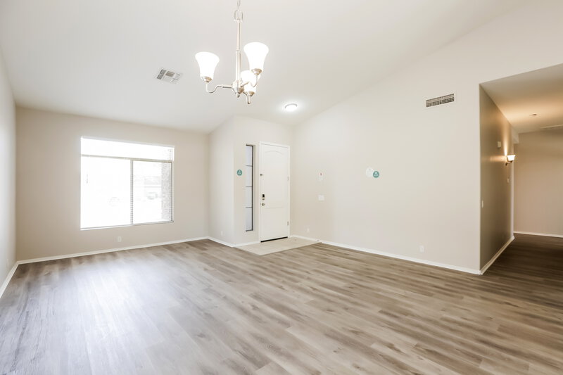 2,855/Mo, 730 N Swallow Ln Gilbert, AZ 85234 Dining Room View