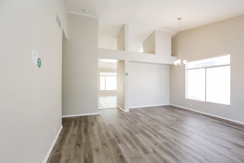 2,855/Mo, 730 N Swallow Ln Gilbert, AZ 85234 Family Room View