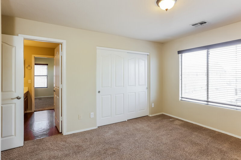 3,125/Mo, 7117 W Sophie Ln Laveen, AZ 85339 Bedroom View 3