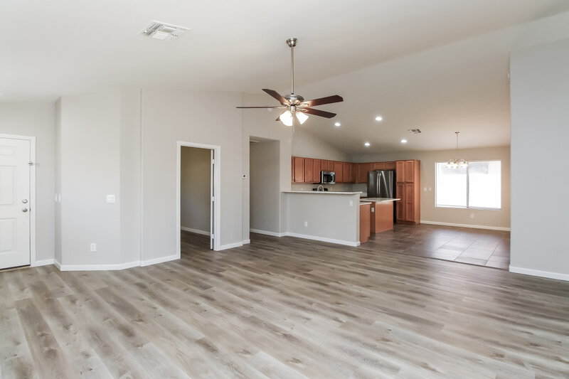 2,665/Mo, 4275 E Sundance Ave Gilbert, AZ 85297 Living Room View 3