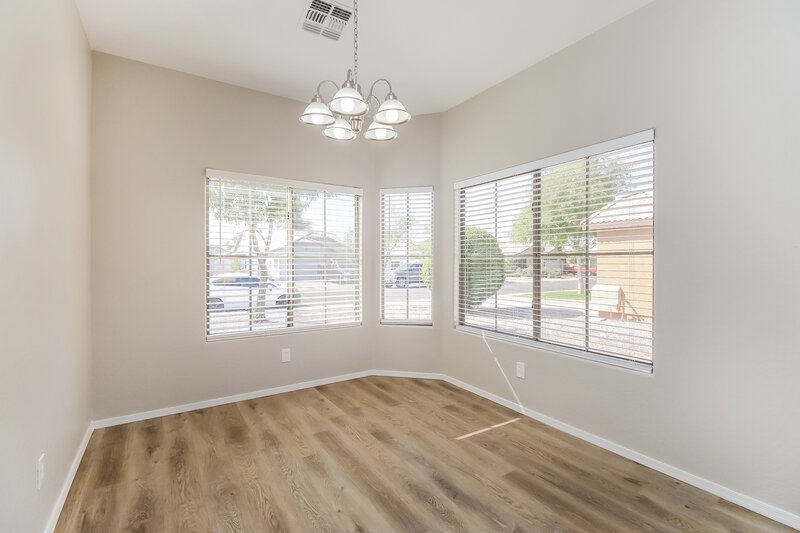 2,405/Mo, 3865 S Joshua Tree Gilbert, AZ 85297 Dining Room View