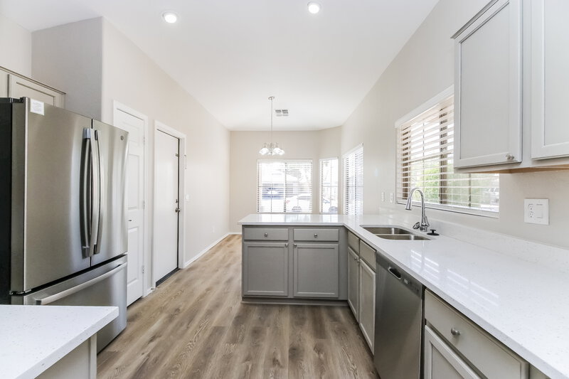2,405/Mo, 3865 S Joshua Tree Gilbert, AZ 85297 Kitchen View