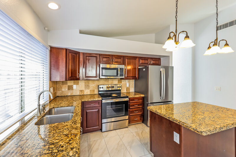 2,485/Mo, 6490 W Wahalla Ln Glendale, AZ 85308 Kitchen View