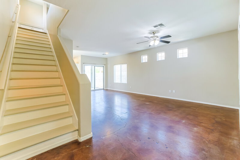 2,220/Mo, 1782 S Rome St Gilbert, AZ 85295 Living Room View 3