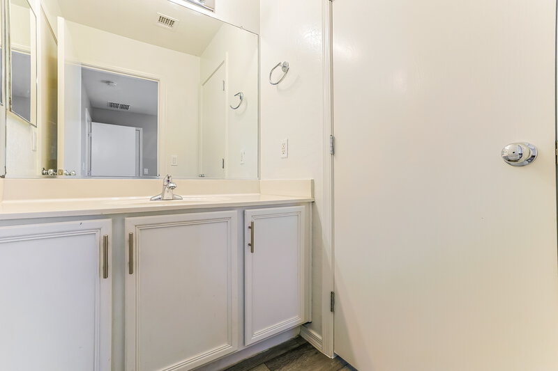 2,220/Mo, 1782 S Rome St Gilbert, AZ 85295 Bathroom View 2