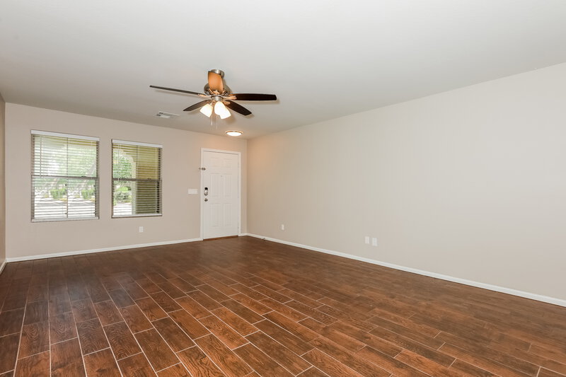 2,390/Mo, 1084 S Olympic Dr Gilbert, AZ 85296 Living Room View 2