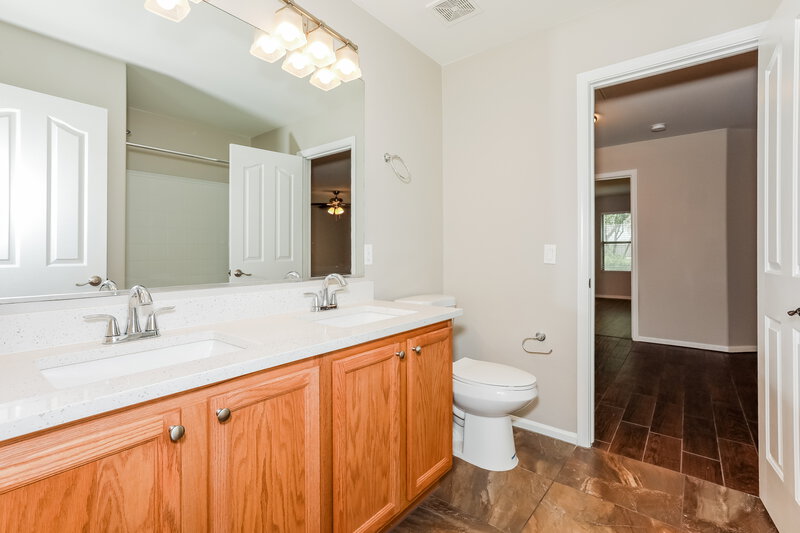 2,390/Mo, 1084 S Olympic Dr Gilbert, AZ 85296 Bathroom View