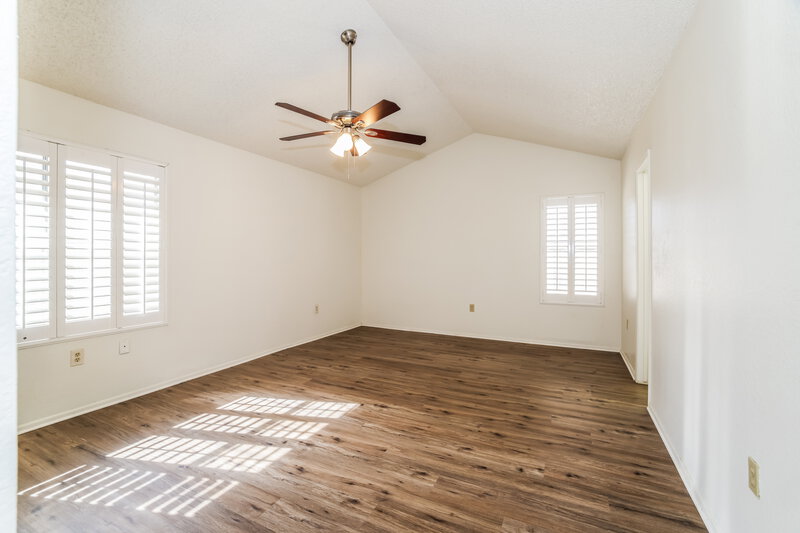 2,380/Mo, 4837 E Grandview St Mesa, AZ 85205 Main Bedroom View