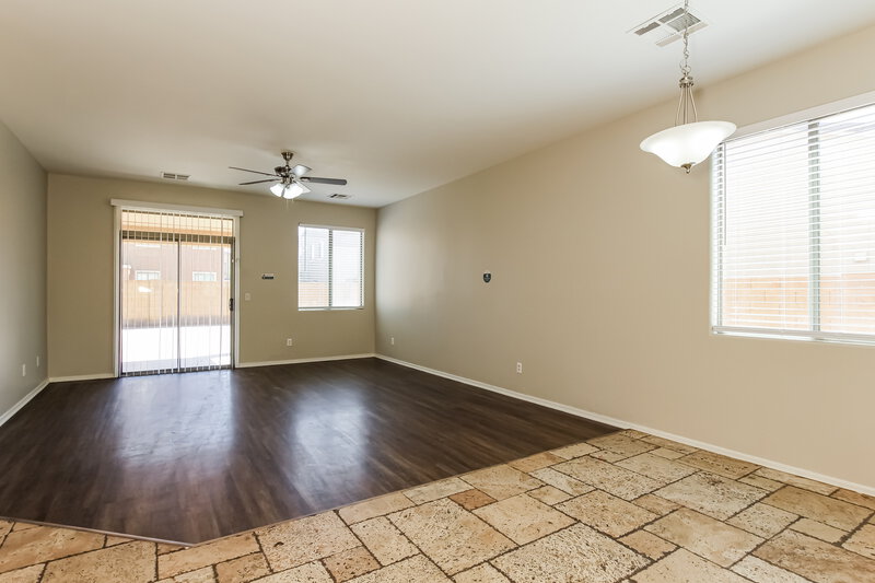 2,450/Mo, 6829 S 68th Ln Laveen, AZ 85339 Dining Room View
