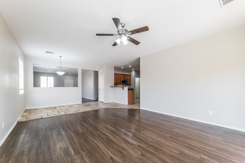 2,805/Mo, 6829 S 68th Ln Laveen, AZ 85339 Dining Room View 2