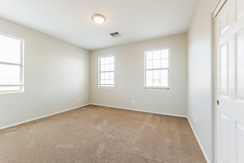2,805/Mo, 6829 S 68th Ln Laveen, AZ 85339 Bedroom View 2