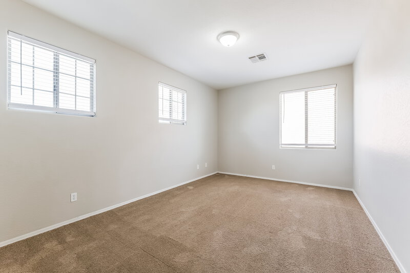 2,805/Mo, 6829 S 68th Ln Laveen, AZ 85339 Bedroom View 3