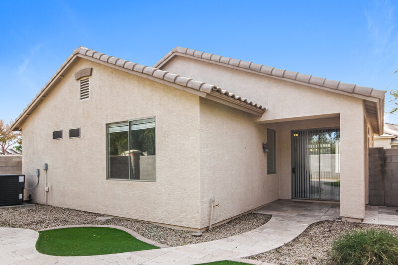 2,315/Mo, 1990 E Browning Pl Chandler, AZ 85286 Rear View 2