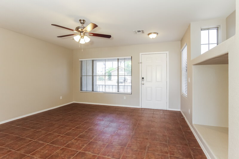 1,925/Mo, 12811 W Sharon Dr El Mirage, AZ 85335 Living Room View 3