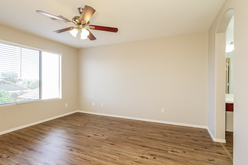 1,925/Mo, 12811 W Sharon Dr El Mirage, AZ 85335 Main Bedroom View 2