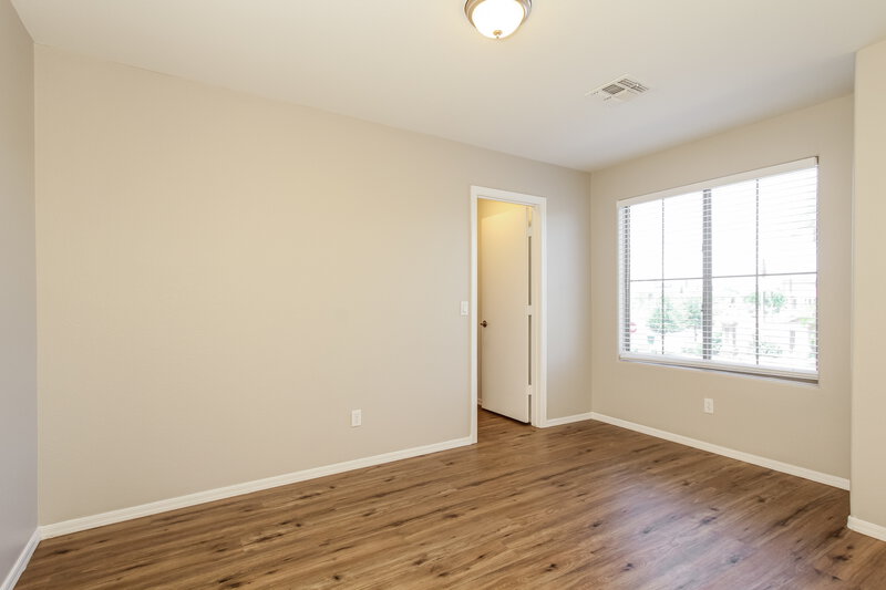 1,925/Mo, 12811 W Sharon Dr El Mirage, AZ 85335 Bedroom View