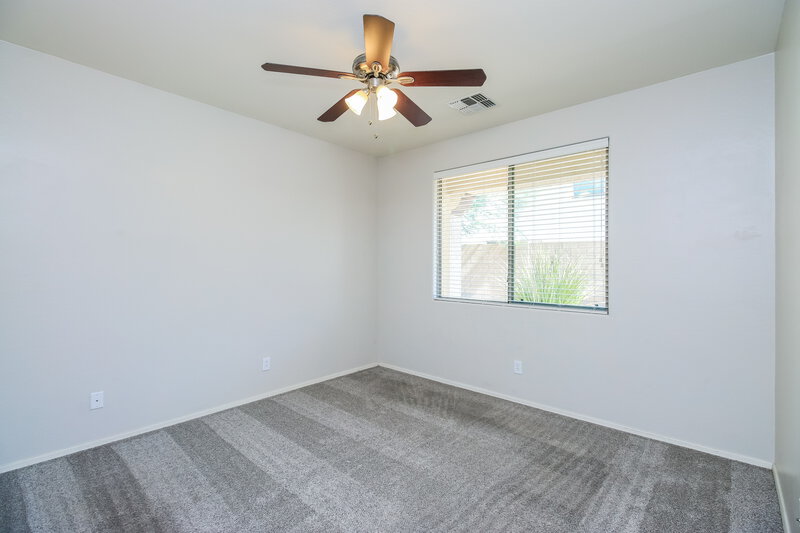 2,245/Mo, 4126 E Thunderheart Trl Gilbert, AZ 85297 Main Bedroom View