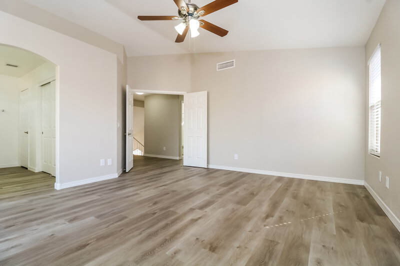 3,320/Mo, 10806 W Sands Dr Sun City, AZ 85373 Main Bedroom View 2