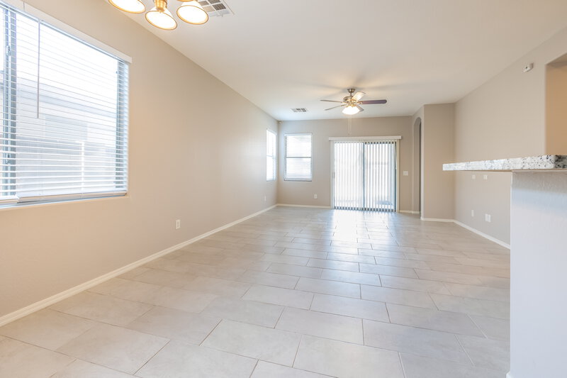 2,305/Mo, 22304 S 214th St Queen Creek, AZ 85142 Dining Room View