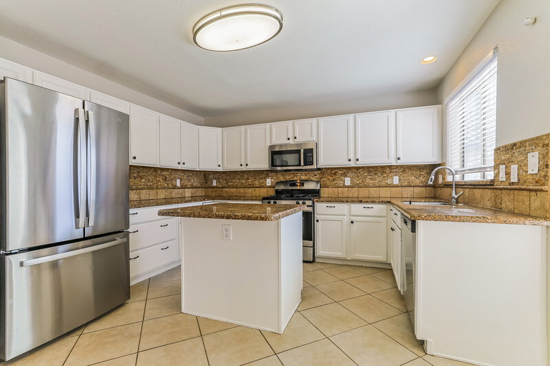 2,960/Mo, 3809 E Lexington Ave Gilbert, AZ 85234 Kitchen View