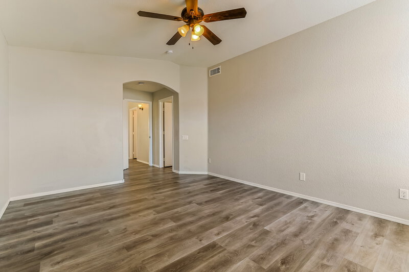 2,960/Mo, 3809 E Lexington Ave Gilbert, AZ 85234 Main Bedroom View 2