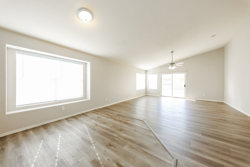 2,090/Mo, 9631 W Clara Ln Peoria, AZ 85382 Dining Room View