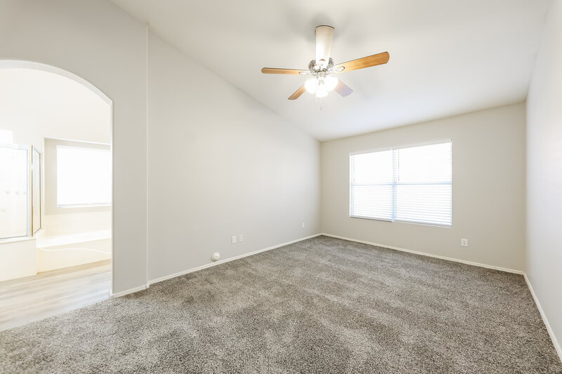 2,090/Mo, 9631 W Clara Ln Peoria, AZ 85382 Main Bedroom View
