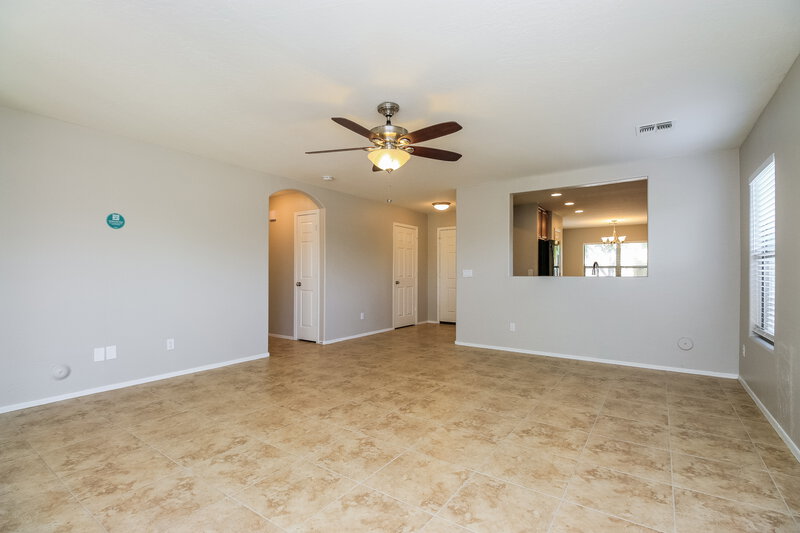 2,325/Mo, 4439 W Burgess Ln Laveen, AZ 85339 Living Room View