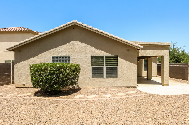 2,325/Mo, 4439 W Burgess Ln Laveen, AZ 85339 Rear View