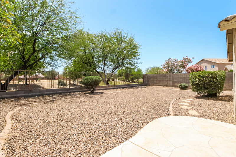 2,325/Mo, 4439 W Burgess Ln Laveen, AZ 85339 Rear View 2