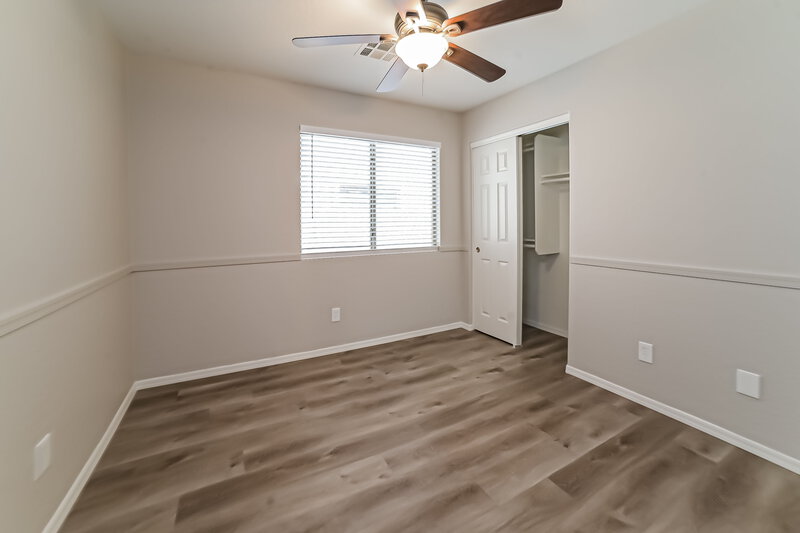 1,730/Mo, 15337 W Lundberg ST Surprise, AZ 85374 Bedroom View