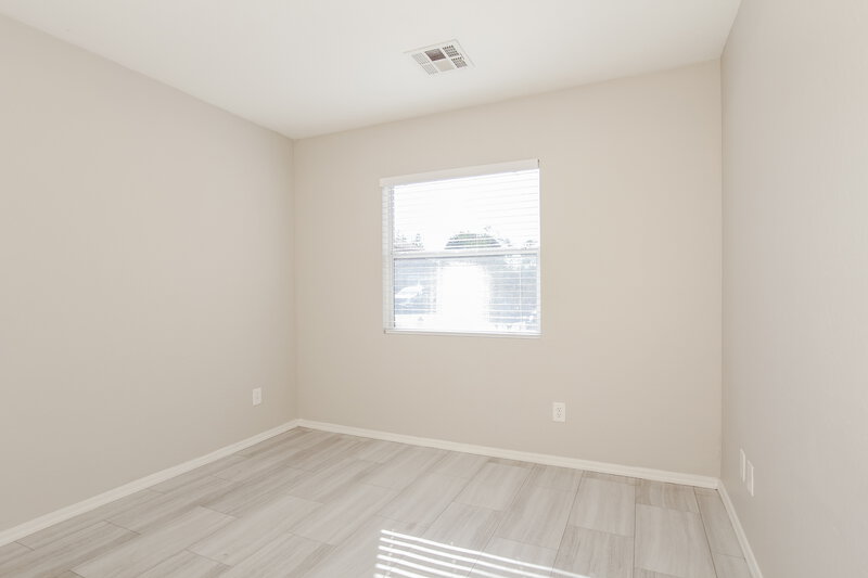 1,880/Mo, 11638 W Carol Ave Youngtown, AZ 85363 Bedroom View 3