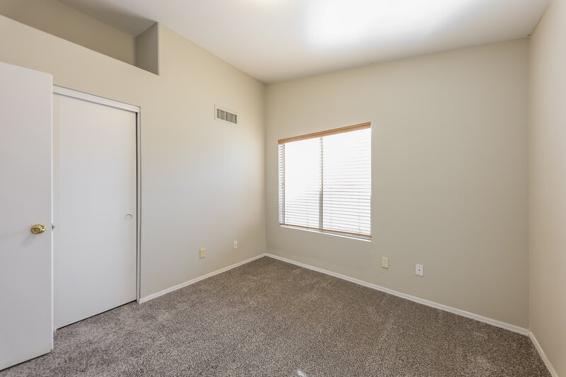 2,290/Mo, 7205 W Los Gatos Dr Glendale, AZ 85310 Bedroom View 2