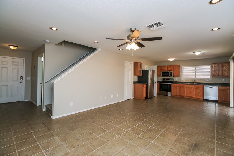 2,065/Mo, 3277 S Chaparral Rd Apache Junction, AZ 85119 Living Room View 3