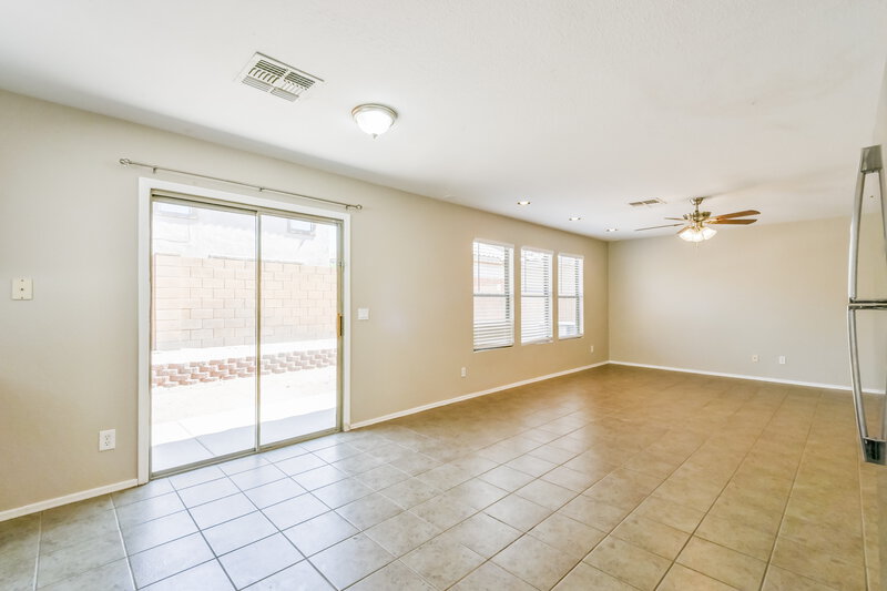 1,770/Mo, 3277 S Chaparral Rd Apache Junction, AZ 85119 Kitchen View 3