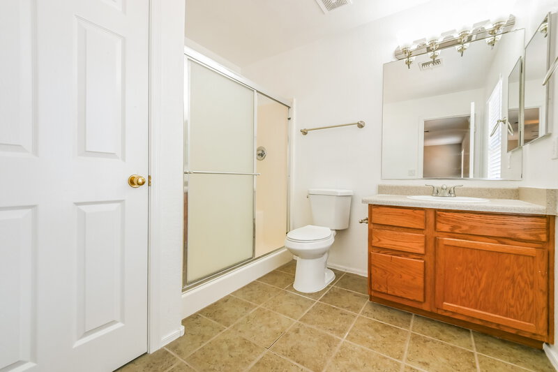 1,770/Mo, 3277 S Chaparral Rd Apache Junction, AZ 85119 Bathroom View
