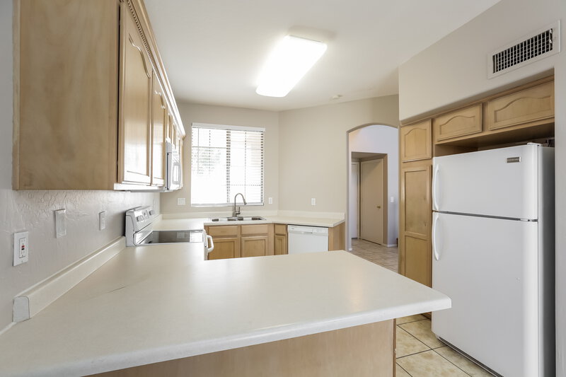 1,845/Mo, 11402 W Mohave St Avondale, AZ 85323 Kitchen View