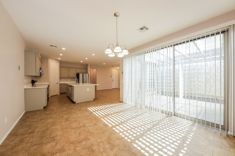 1,950/Mo, 8955 W Northview Ave Glendale, AZ 85305 Misc View 4