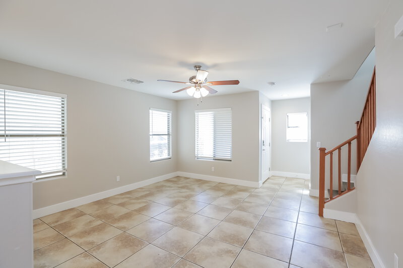 2,520/Mo, 1146 E Hampton Ln Gilbert, AZ 85295 Living Room View 3