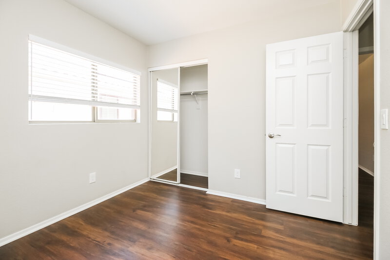 2,450/Mo, 27834 N 30th Ln Phoenix, AZ 85083 Bedroom View 2