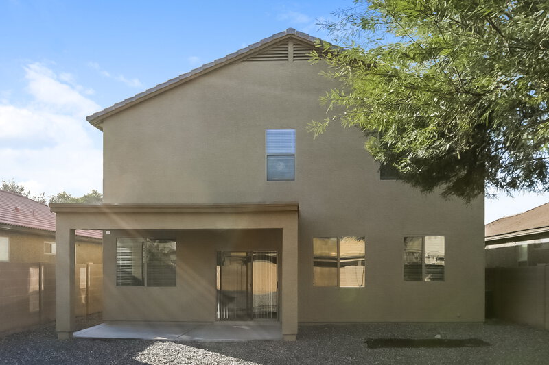 2,470/Mo, 3734 W Apollo Rd Phoenix, AZ 85041 Rear View