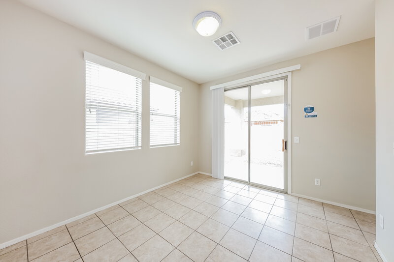 1,930/Mo, 15558 W Laurel Ln Surprise, AZ 85379 Dining Room View