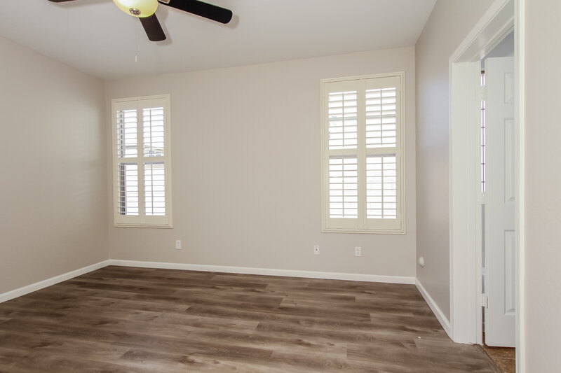 2,725/Mo, 3432 W Apollo Rd Phoenix, AZ 85041 Main Bedroom View