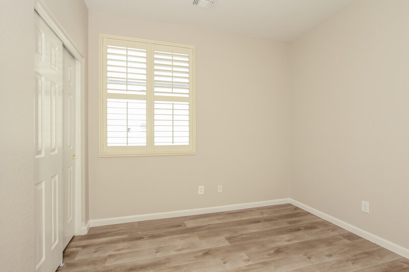 2,725/Mo, 3432 W Apollo Rd Phoenix, AZ 85041 Bedroom View 2