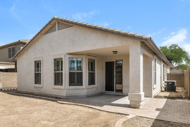 2,545/Mo, 3432 W Apollo Rd Phoenix, AZ 85041 Rear View