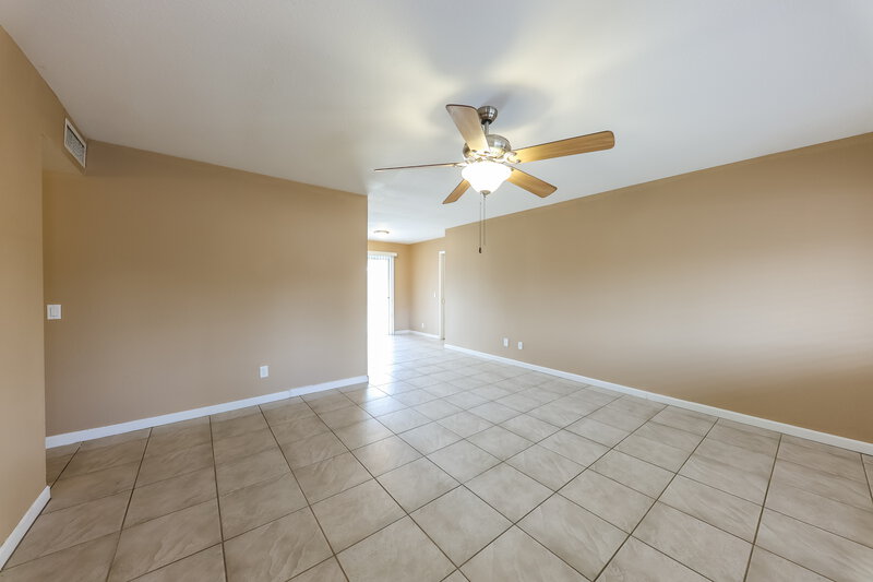2,000/Mo, 5607 W Michigan Ave Glendale, AZ 85308 Living Room View