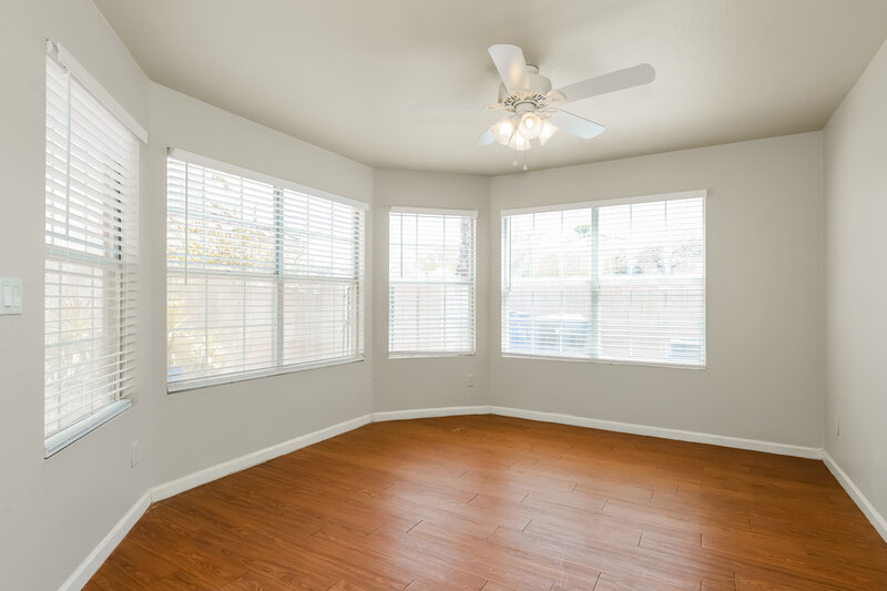 3,145/Mo, 3422 E Woodland Dr Phoenix, AZ 85048 Dining Room View