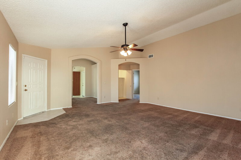 2,040/Mo, 8864 W Morningside Dr Peoria, AZ 85382 Living Room View 2