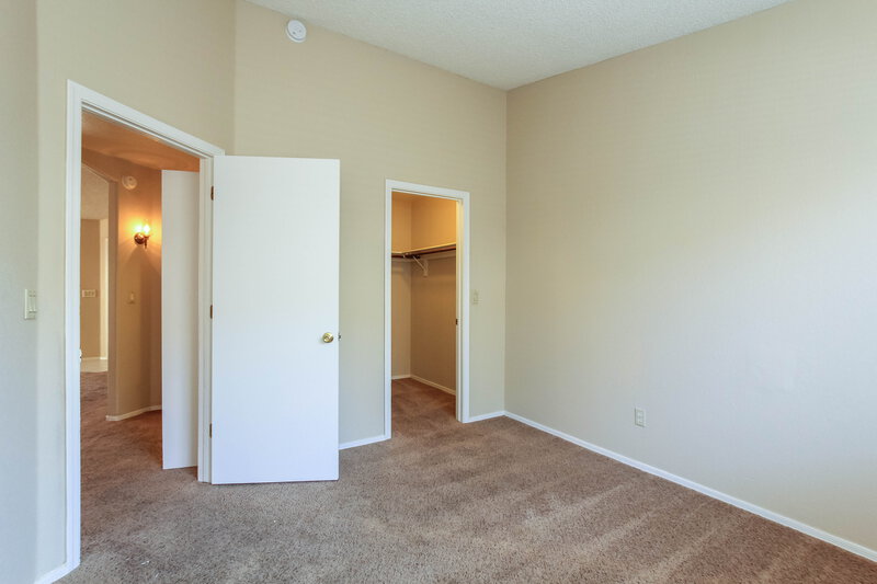 2,040/Mo, 8864 W Morningside Dr Peoria, AZ 85382 Bedroom View 3