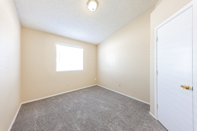 1,965/Mo, 8864 W Morningside Dr Peoria, AZ 85382 Bedroom View 2